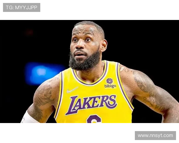 詹皇谈东西对抗湖人争冠靠健康